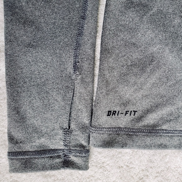 Nike Long-Sleeve Dri-FIT Base Layer Shirt - Picture 2 of 3